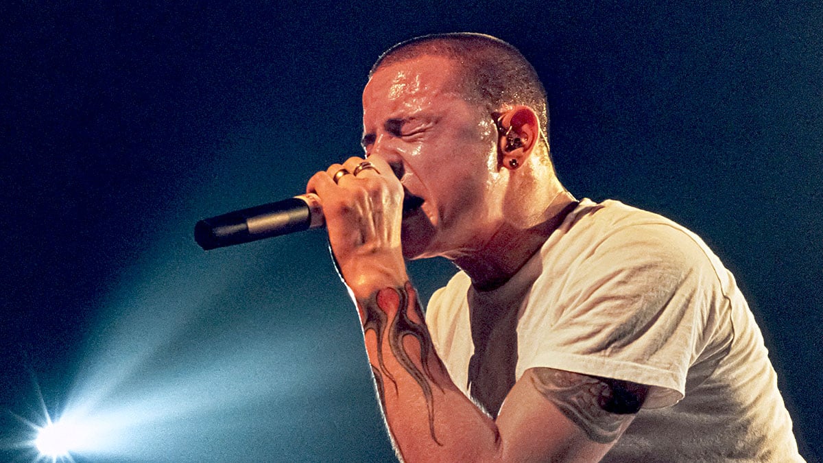 Linkin Park: pubblicano l'inedita Fighting Myself!
