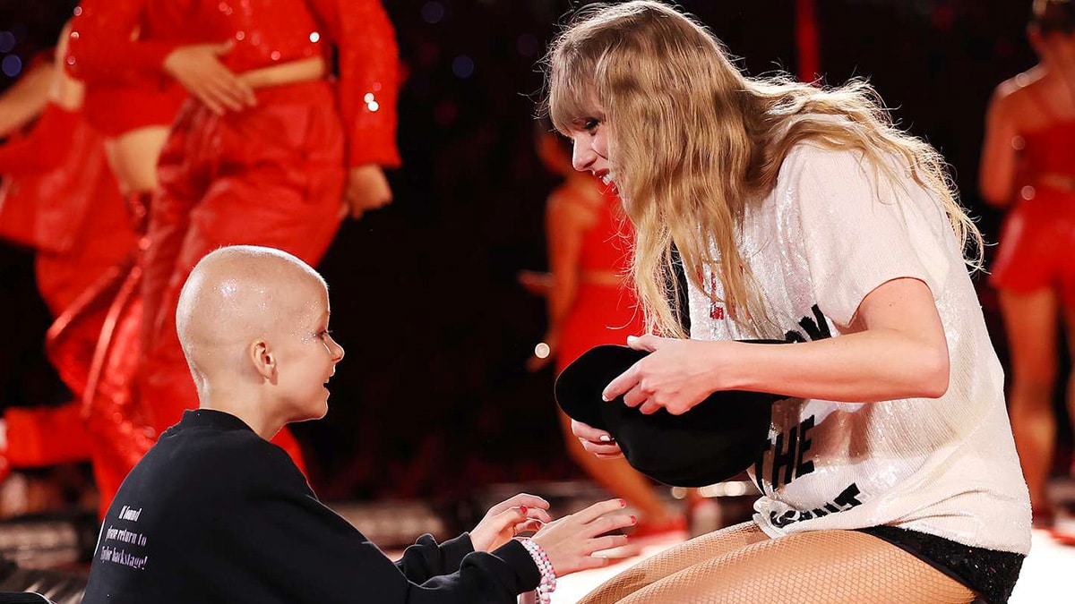 El gran gesto de Taylor Swift con una niña que padece cáncer