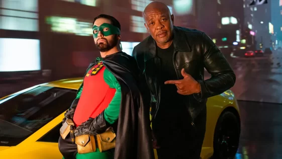 "Houdini" de Eminem alcanza el platino en Reino Unido con un video lleno de nostalgia